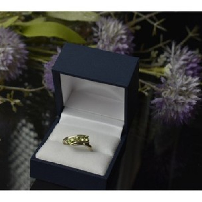 925 Sterling Silver Peridot Ring Size 8.5
