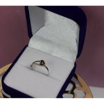 925 Sterling Silver Garnet Ring Size 5.5