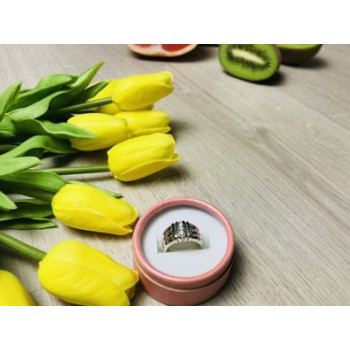 925 Sterling Silver CZ Ring Size 7.5