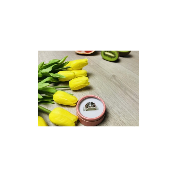 925 Sterling Silver CZ Ring Size 7.5