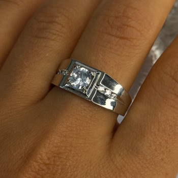 Mens 925 Sterling Silver CZ Ring Size 10