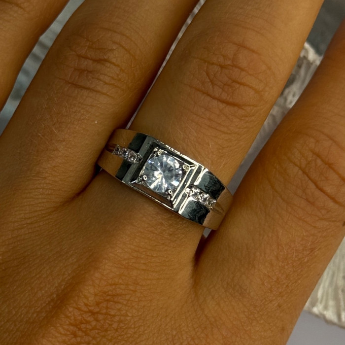 Mens 925 Sterling Silver CZ Ring Size 10