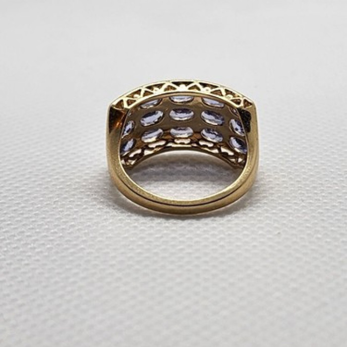 14K Yellow Gold & Tanzanite Ring Size 5.5