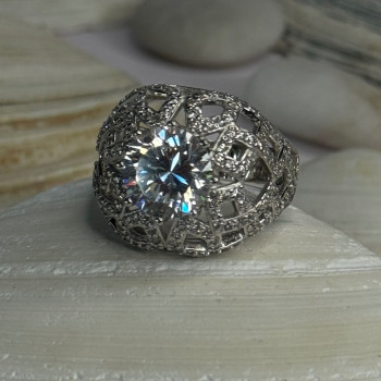 Shiny 925 Sterling Silver Cz Ring Size 9