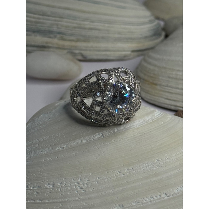 Shiny 925 Sterling Silver Cz Ring Size 9