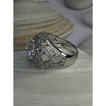 Shiny 925 Sterling Silver Cz Ring Size 9