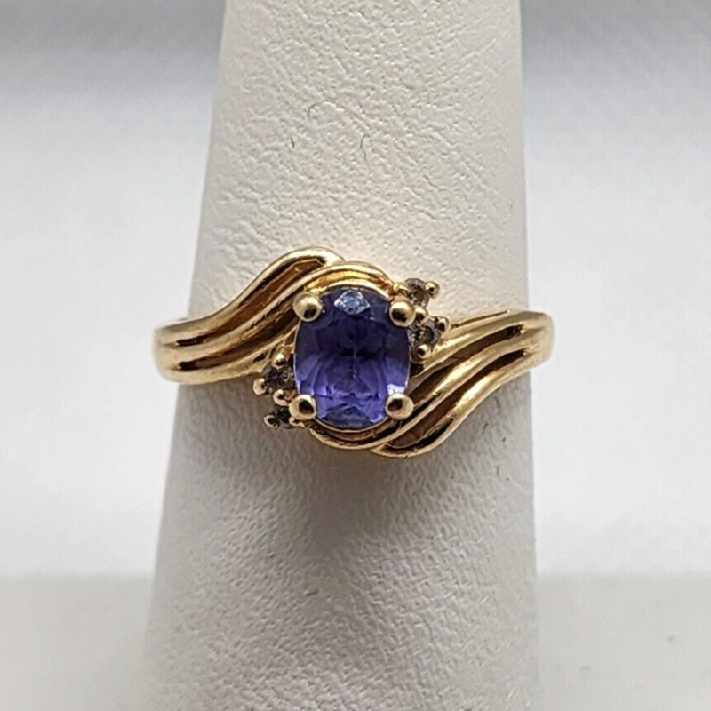 14K YELLOW GOLD RING TANZANITE & DIAMOND SIZE 6