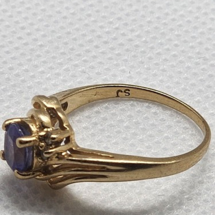 14K YELLOW GOLD RING TANZANITE & DIAMOND SIZE 6