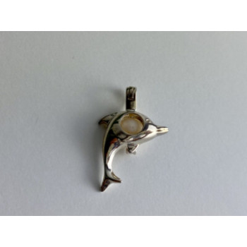 925 Sterling Silver Pearl Dolphin Pendant