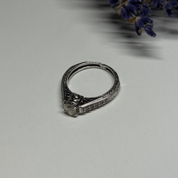 10K White Gold Ring Sapphire Size 6.5