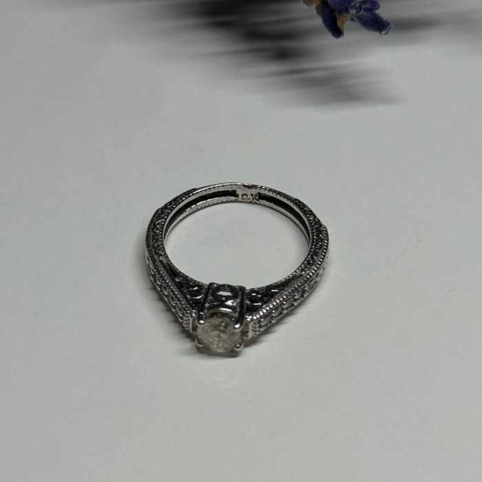 10K White Gold Ring Sapphire Size 6.5