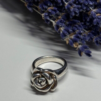 925 Sterling Silver Rose Ring Size 7