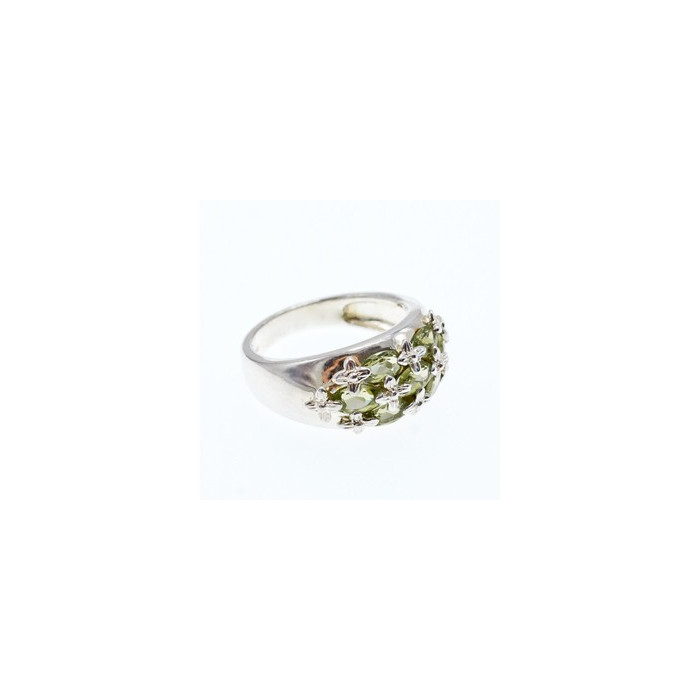 925 Sterling Silver Peridot Ring Size 7