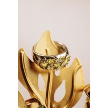 925 Sterling Silver Peridot Ring Size 7