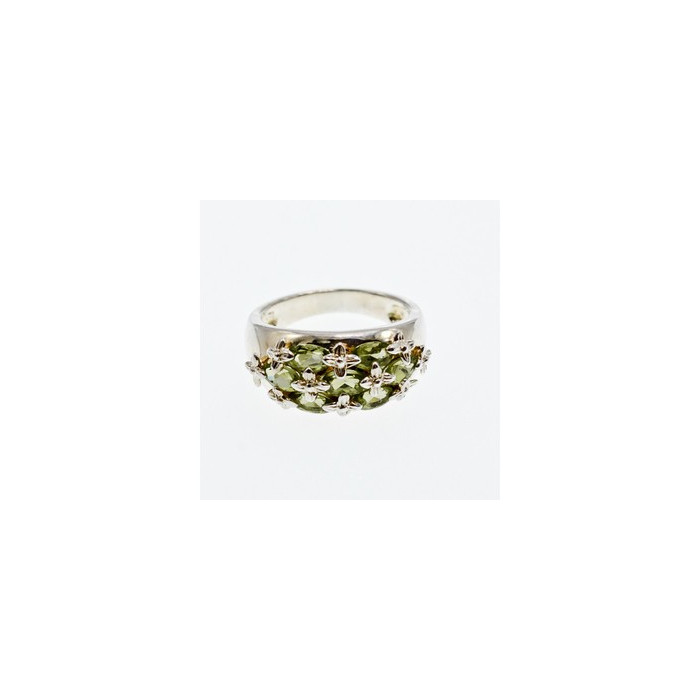 925 Sterling Silver Peridot Ring Size 7