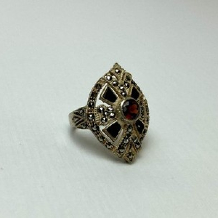 925 Sterling Silver Spessartine, Black Nephrite & Marcasites Ring Size 6.5