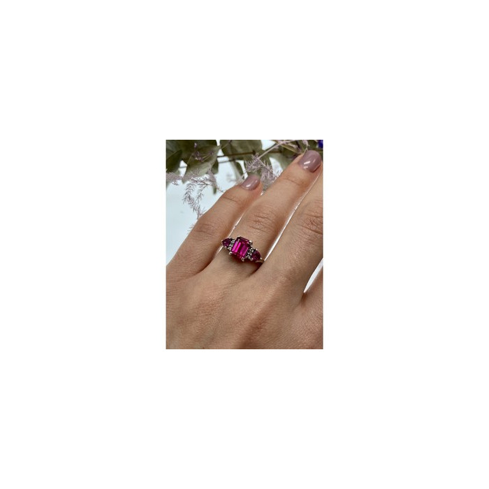 925 Sterling Silver Pink Topaz Ring Size 7