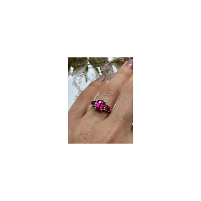 925 Sterling Silver Pink Topaz Ring Size 7