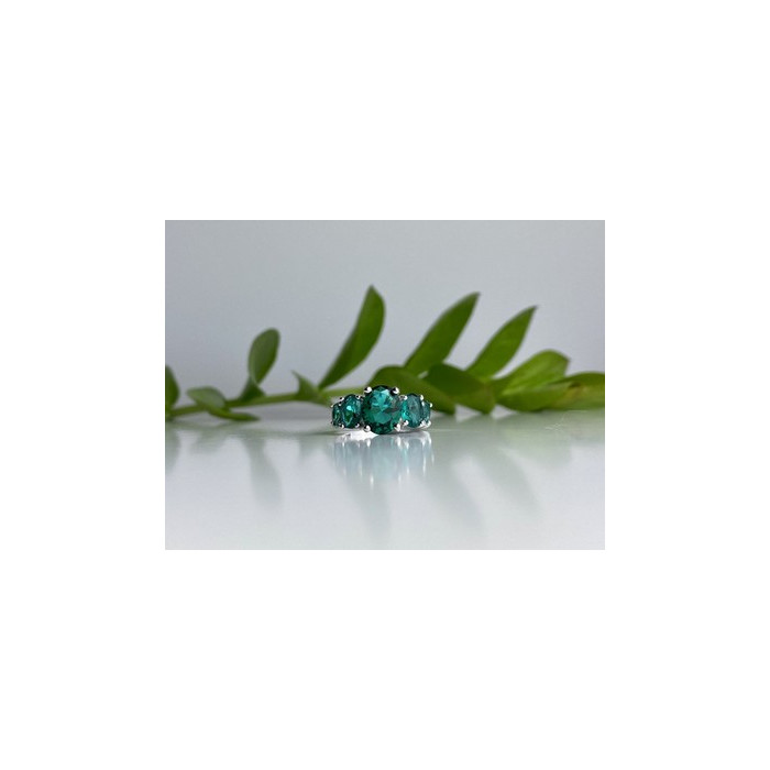 925 Sterling Silver Green CZ Ring Size 8