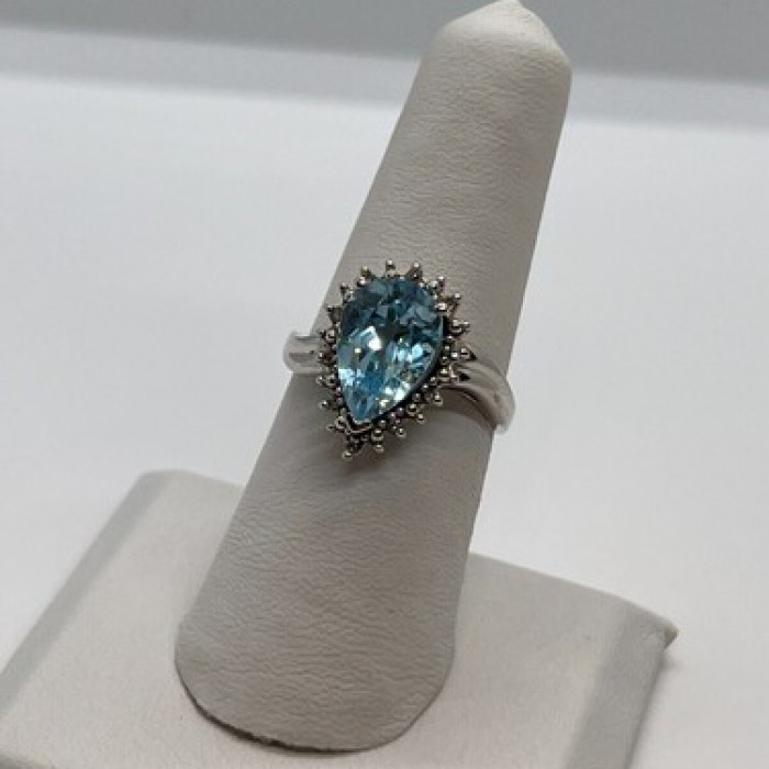 14K White Gold Topaz & Diamonds Ring Size 6