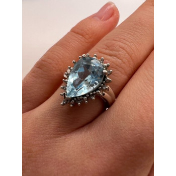 14K WHITE GOLD TOPAZ & DIAMONDS RING  SIZE 6