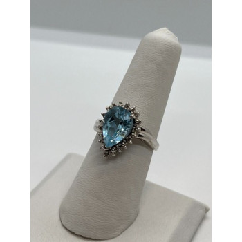 14K WHITE GOLD TOPAZ & DIAMONDS RING  SIZE 6