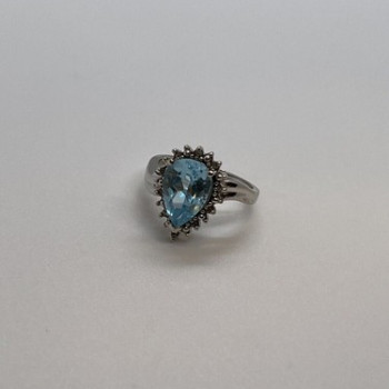 14K White Gold Topaz & Diamonds Ring Size 6