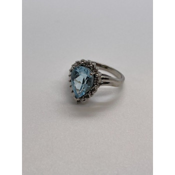 14K WHITE GOLD TOPAZ & DIAMONDS RING  SIZE 6