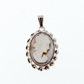 925 Sterling Silver Shell Cameo Pendant