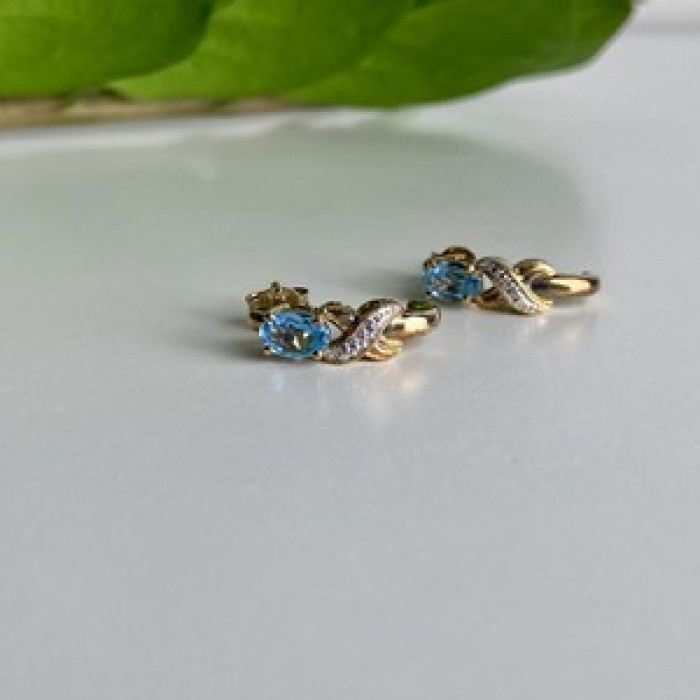 925 Sterling Silver Gold Plated Topaz Stud Earrings