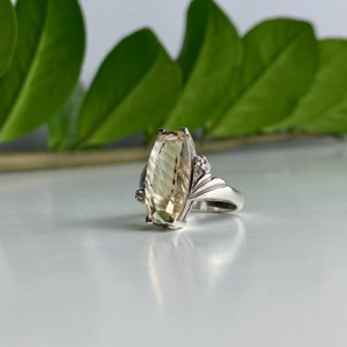 925 Sterling Silver Golden Tourmaline & Quartz Ring Size 6.5