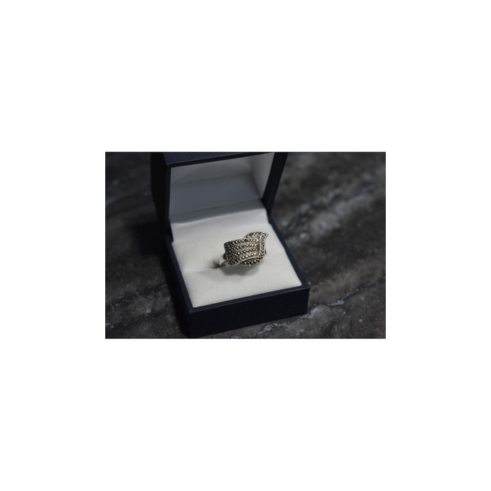 925 Sterling Silver Marcasites Ring Size 5.5