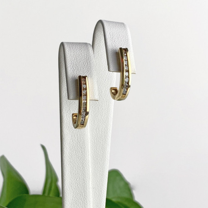 10K Yellow Gold White Sapphires Classic Stud Earrings