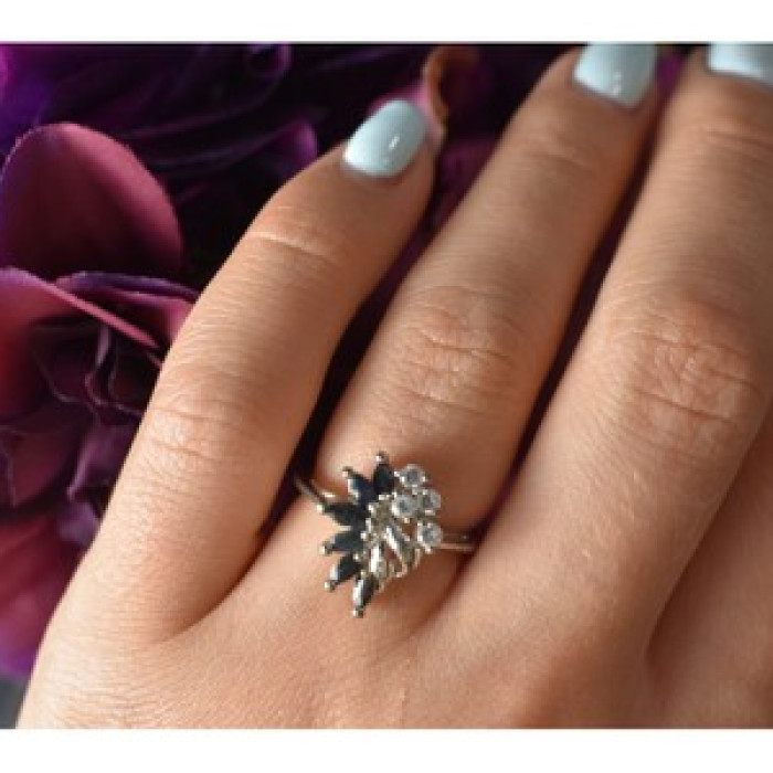 925 Sterling Silver Dark Blue Spinel & CZ Ring Size 6.5