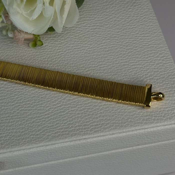 Elegant 925 Sterling Silver V Italy Gold Plated Bracelet Length 7 Inch