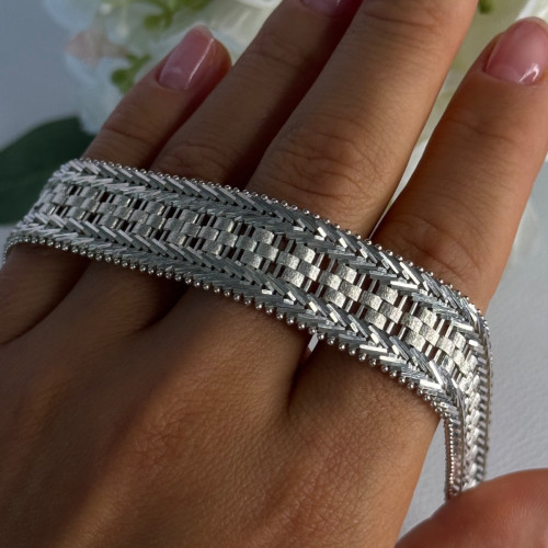 Elegant Italy Milor 925 Sterling Silver Bracelet Length 8 Inch