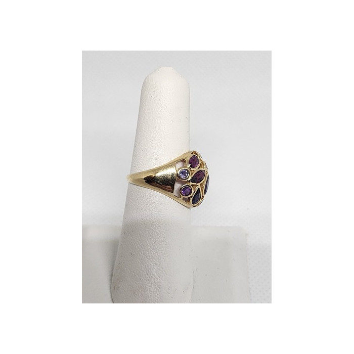 10K YELLOW GOLD & TOURMALINE RING  SIZE 5.5
