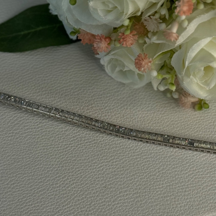 Elegant 925 Sterling Silver CZ Bracelet Length 8 Inch