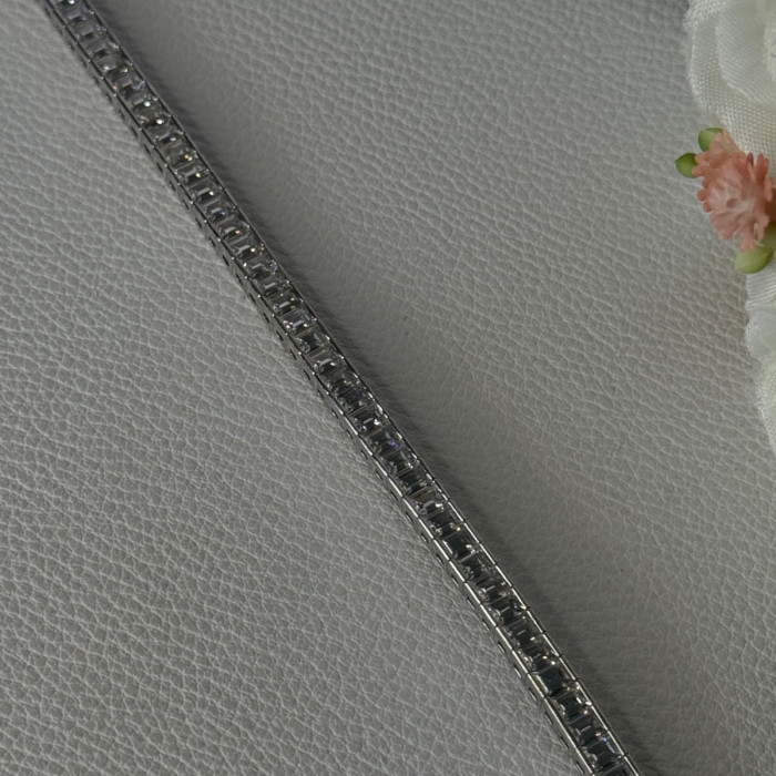 Elegant 925 Sterling Silver CZ Bracelet Length 8 Inch