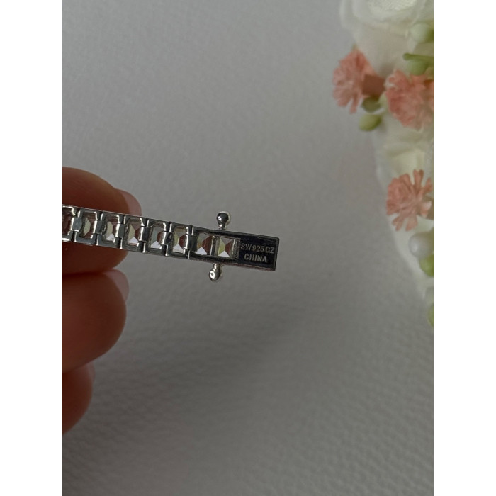 Elegant 925 Sterling Silver CZ Bracelet Length 8 Inch