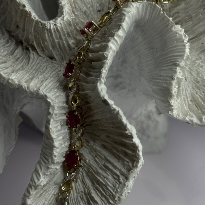Lovely 925 Sterling Silver Ruby Bracelet Length 7