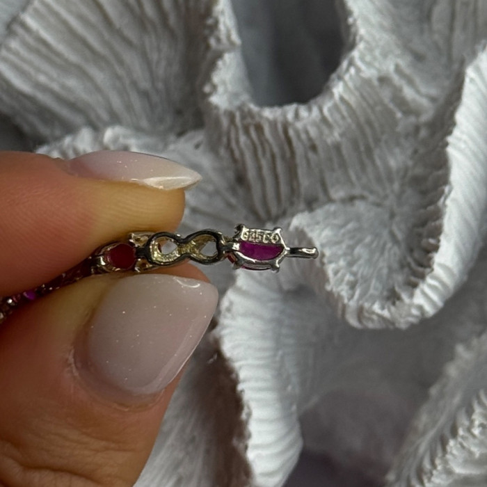 Lovely 925 Sterling Silver Ruby Bracelet Length 7