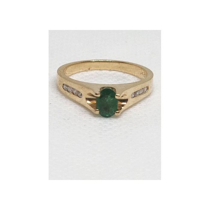 14K YELLOW GOLD EMERALD & DIAMONDS  RING  SIZE 5.5