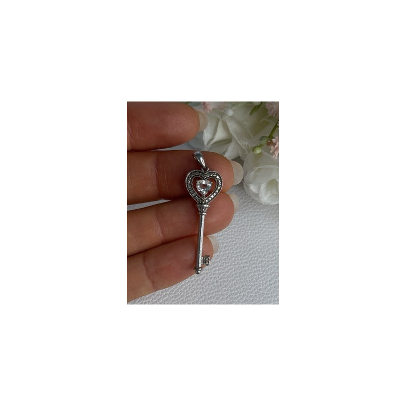 925 Sterling Silver Beryl Love Key Pendant Length 1.60 Inch