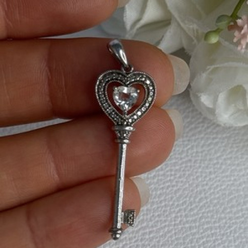 925 Sterling Silver Beryl Love Key Pendant Length 1.60 Inch