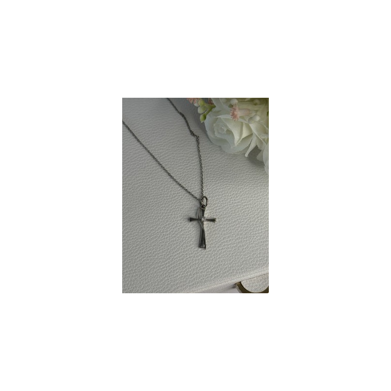 925 Sterling Silver Diamond Cross Necklace Length 20/18 Inch