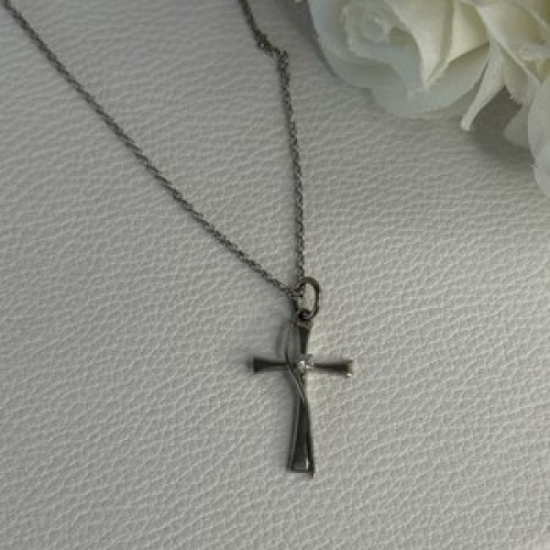 925 Sterling Silver Diamond Cross Necklace Length 20/18 Inch