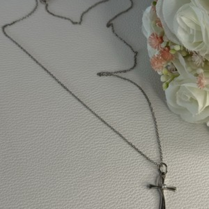 925 Sterling Silver Diamond Cross Necklace Length 20/18 Inch