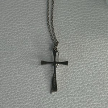 925 Sterling Silver Diamond Cross Necklace Length 20/18 Inch