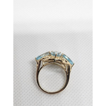 10K YELLOW GOLD & TOPAZ RING  SIZE 4